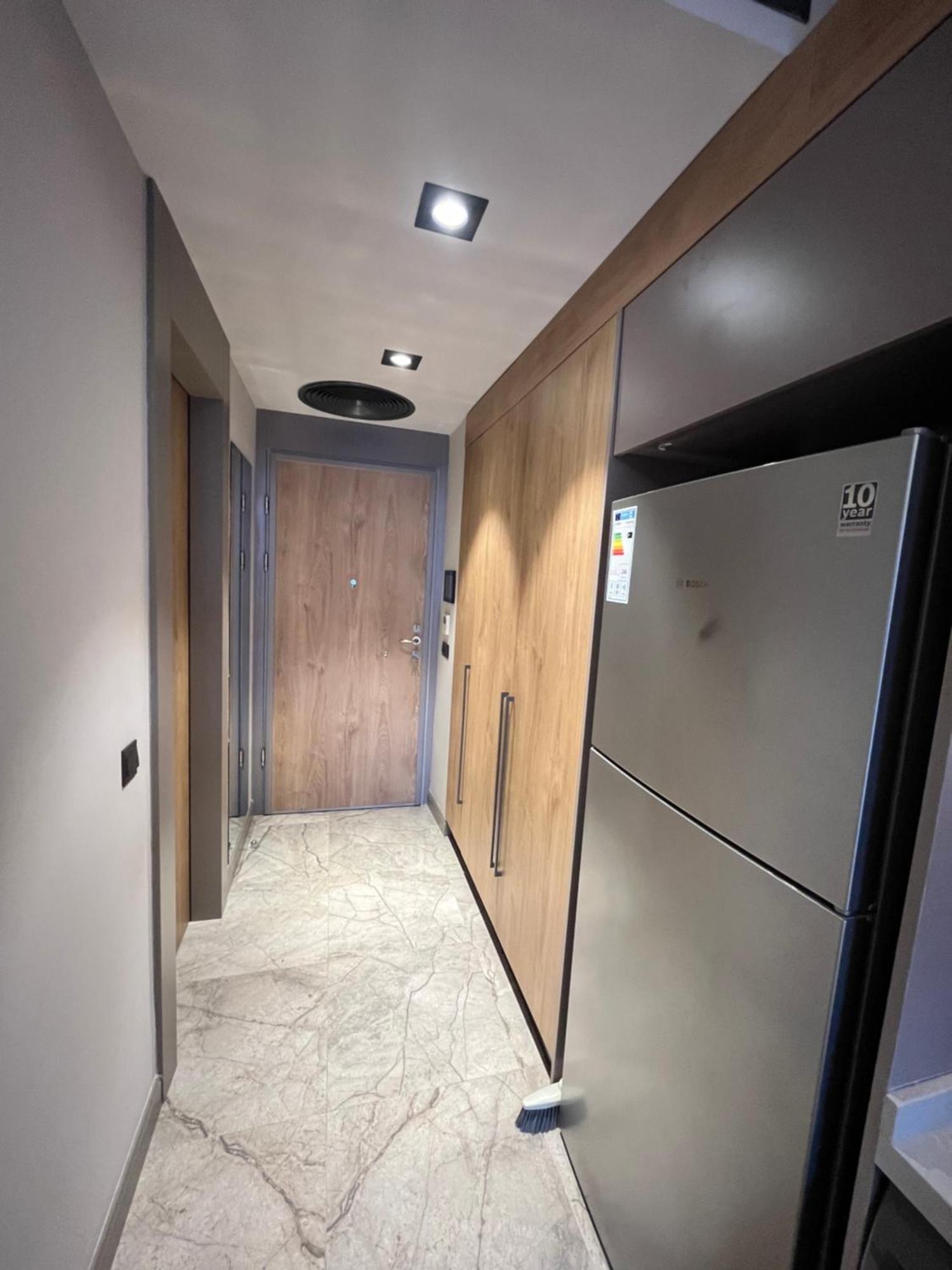 The Diamond In City Luxury Suites Acra Exterior foto